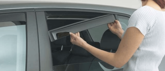 Как установить автомобильные дефлекторы самостоятельно: вставные или накладные